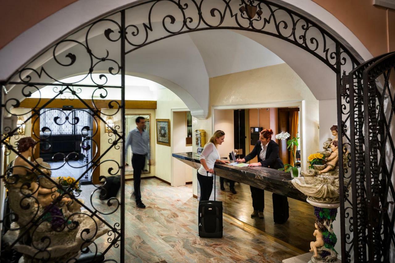 Residenze Dell'Angelo Hotel Locarno Exterior photo